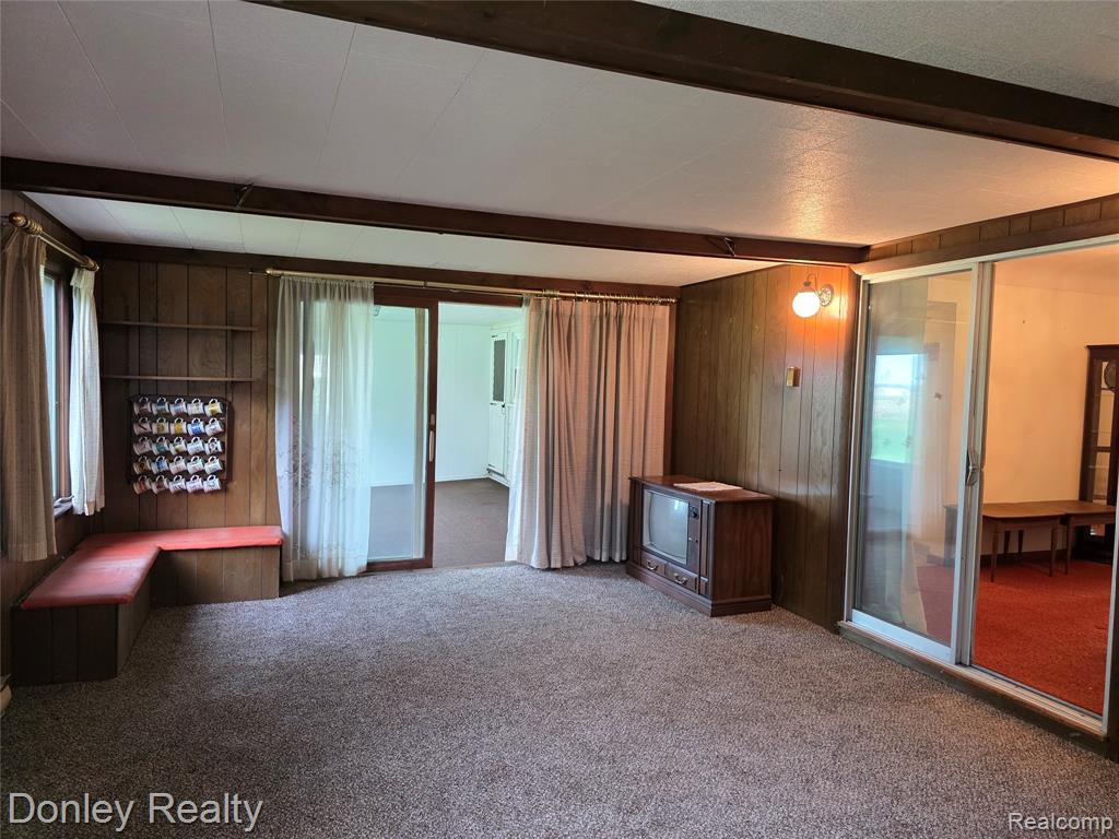 2100 W Sanilac Road Property Photo 12