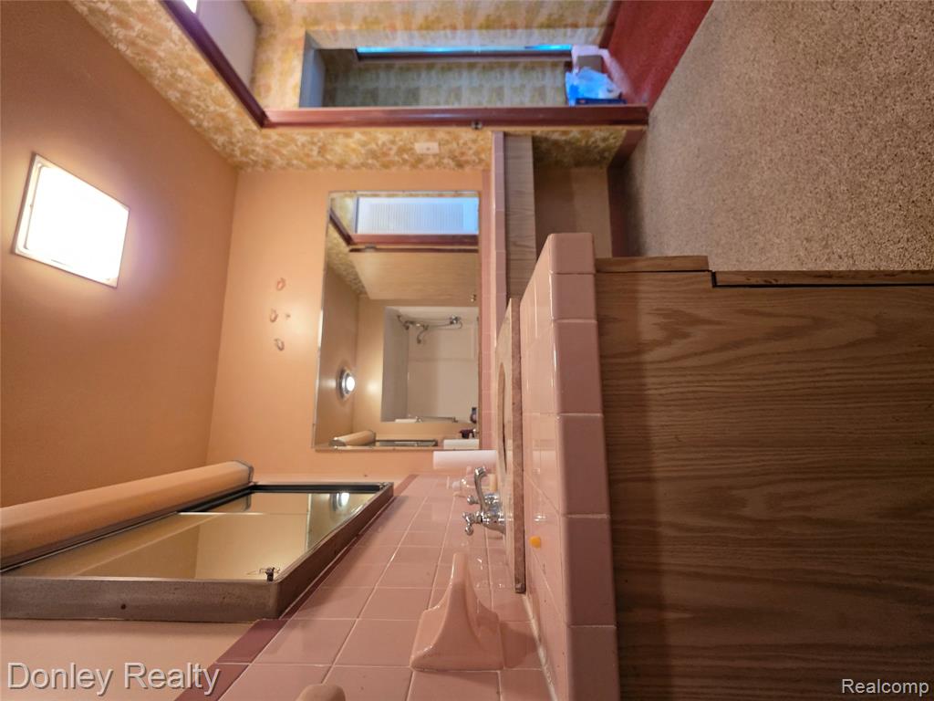 2100 W Sanilac Road Property Photo 18