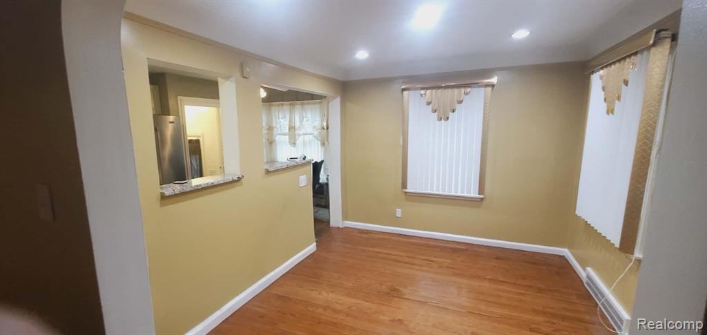 11334 Balfour Road Property Photo 7