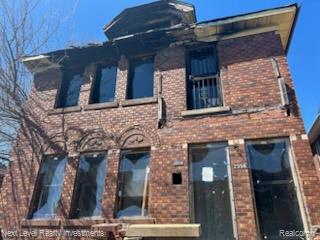 3000 Tyler Street Property Photo 2