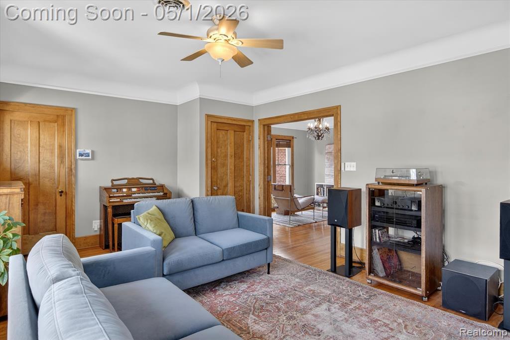 925 Nottingham Road Property Photo 3