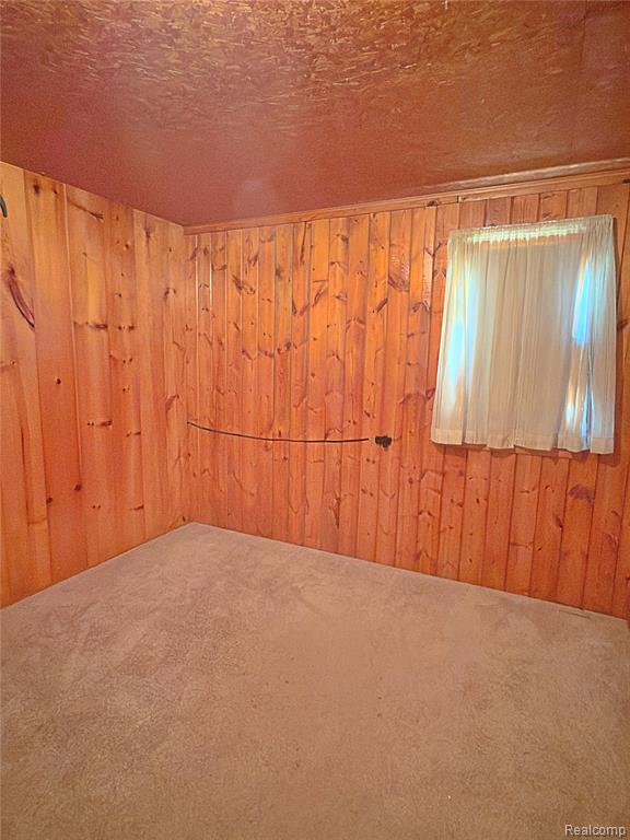 1865 Mullet Avenue Property Photo 9