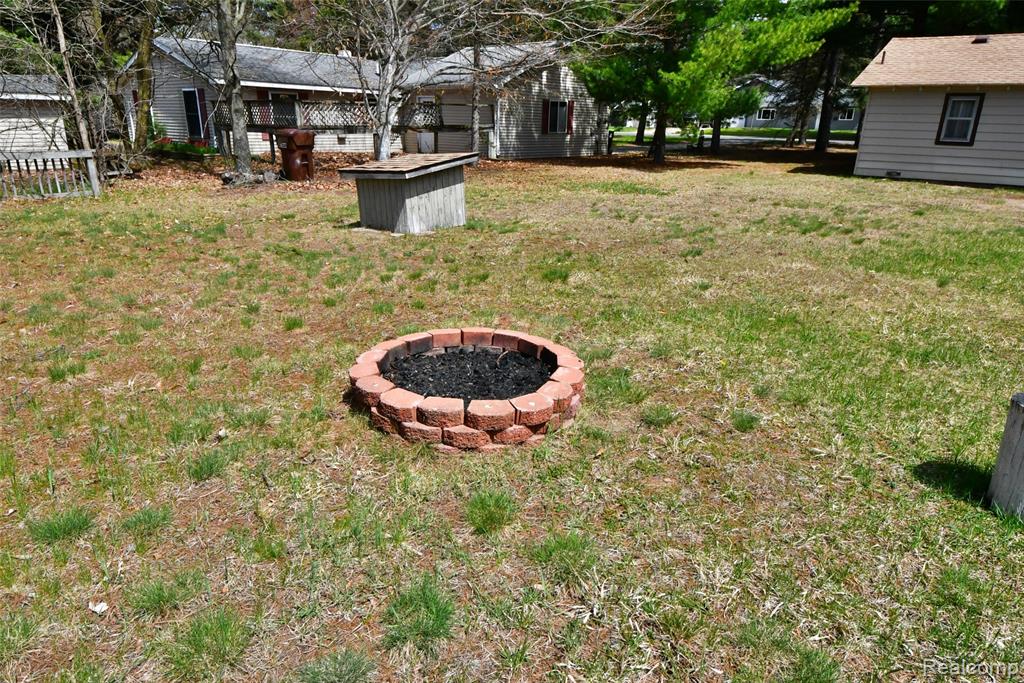 1865 Mullet Avenue Property Photo 20