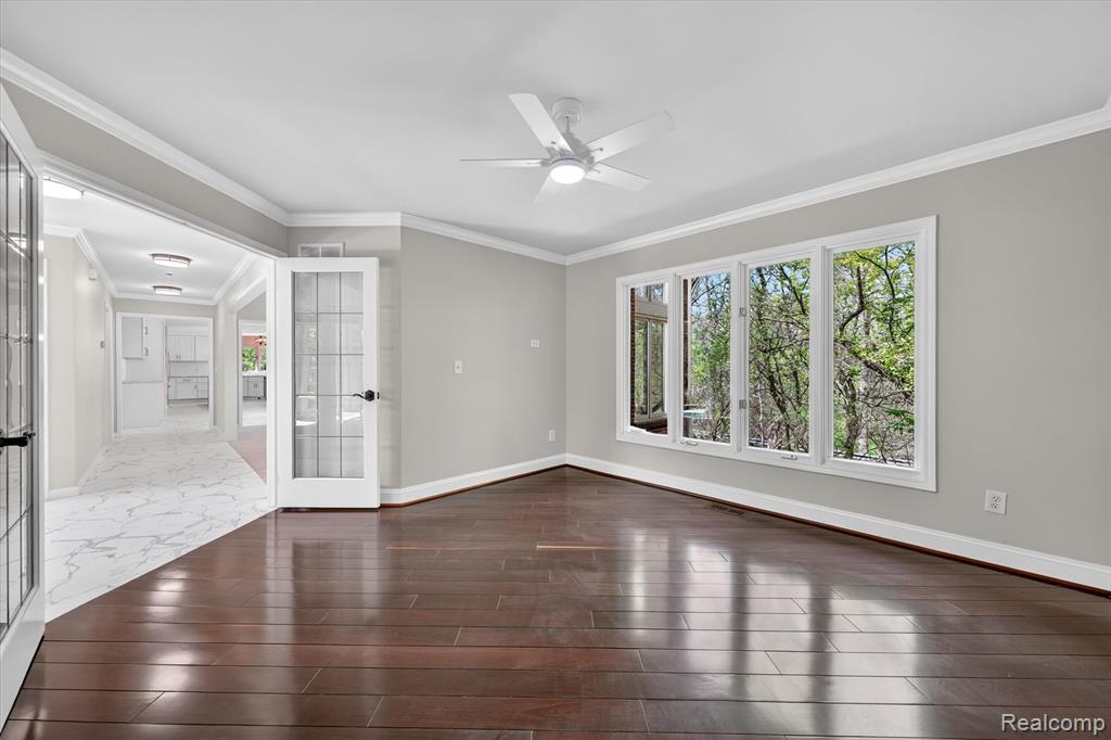 22293 Brockshire Street Property Photo 7