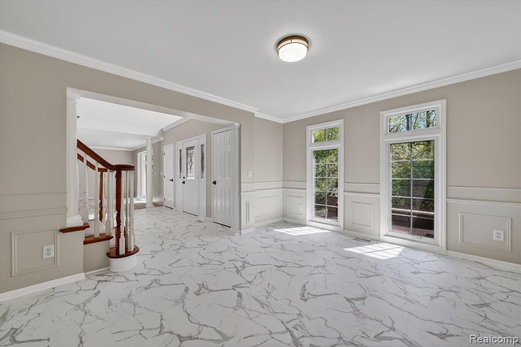 22293 Brockshire Street Property Photo 9
