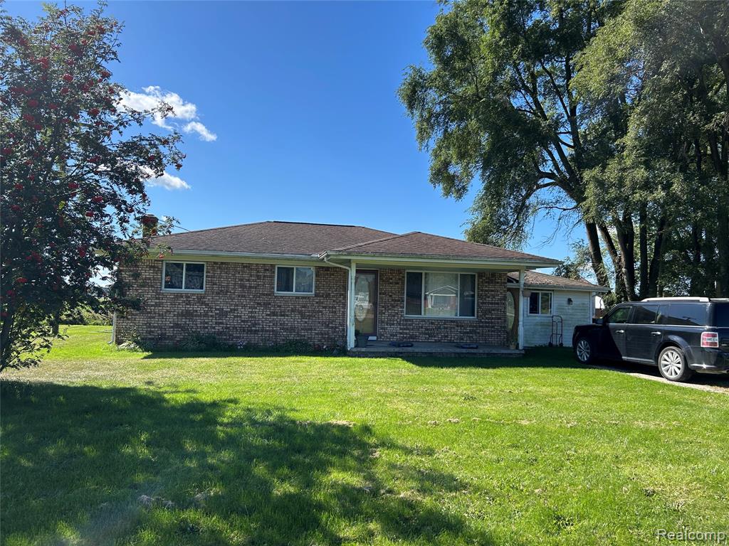 16401 Almont Road Property Photo 1