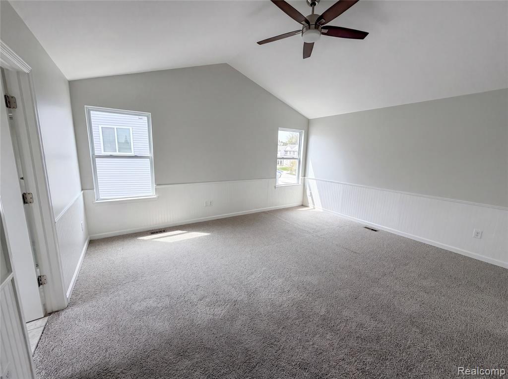 42824 Greystone Drive Property Photo 4