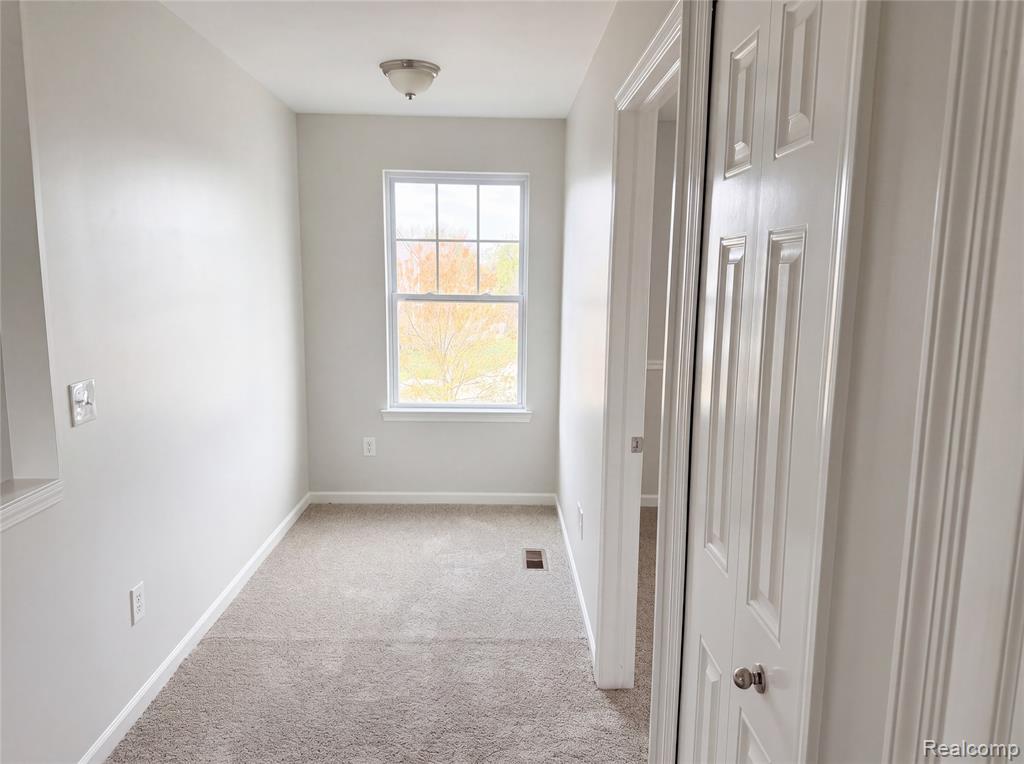 42824 Greystone Drive Property Photo 16