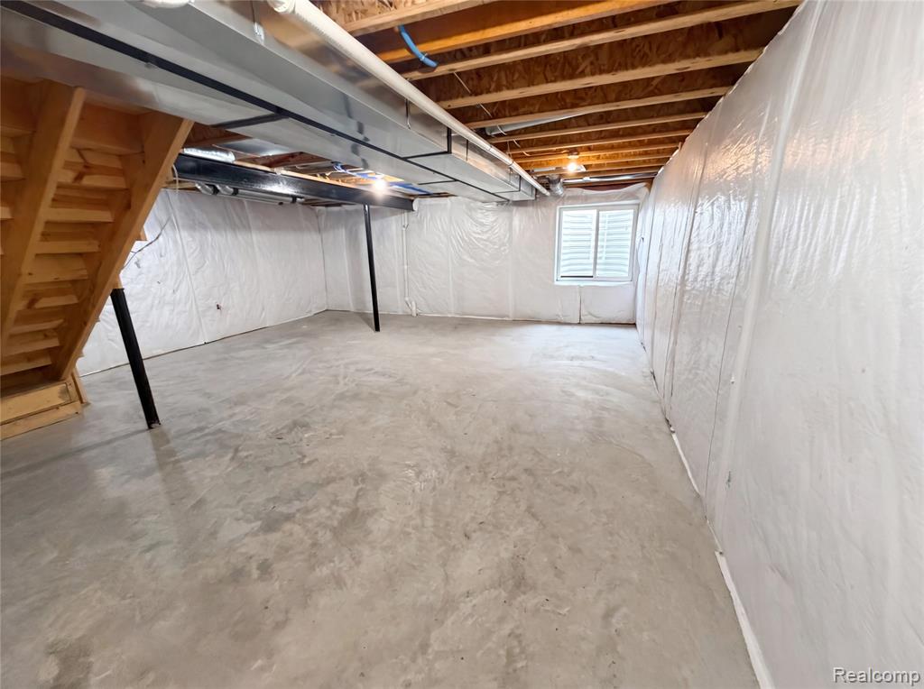 42824 Greystone Drive Property Photo 26