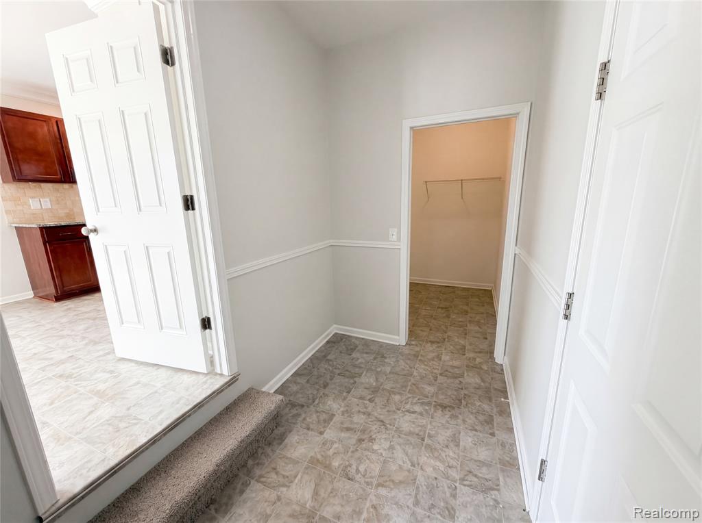 42824 Greystone Drive Property Photo 32
