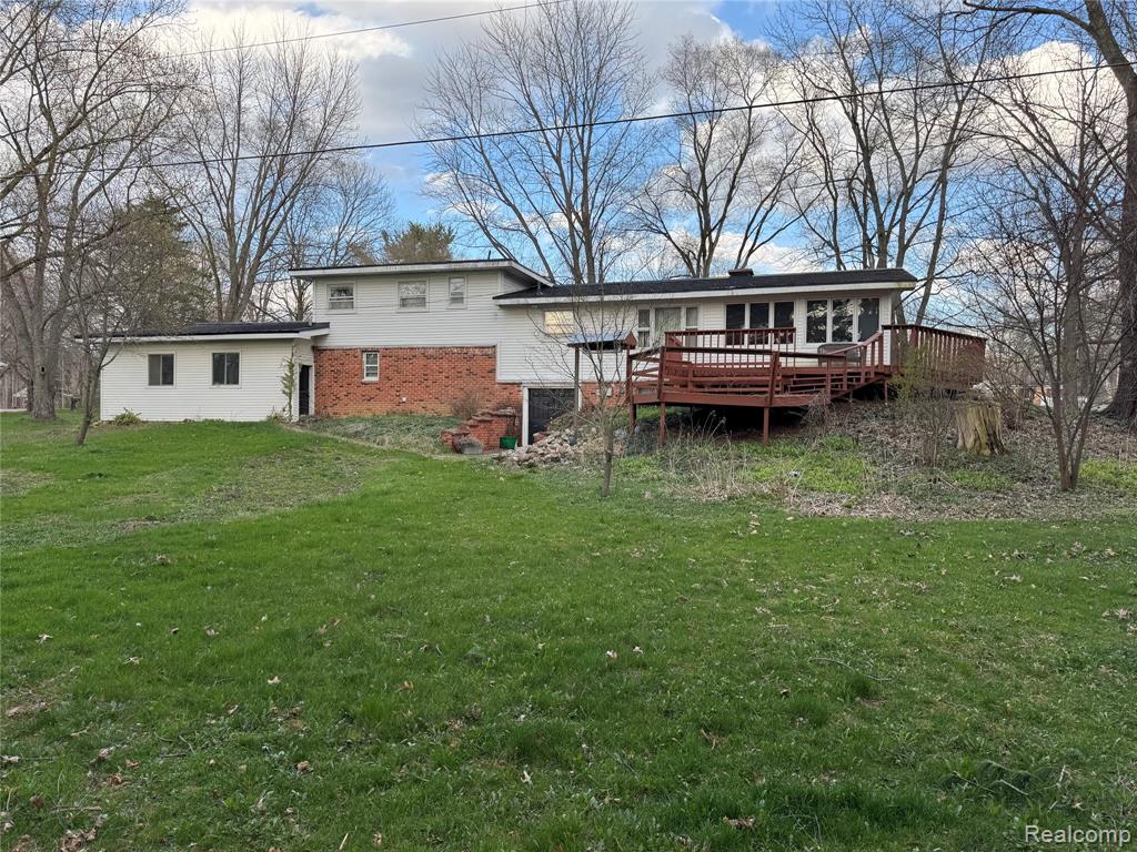 226 S Burkhart Road Property Photo 5