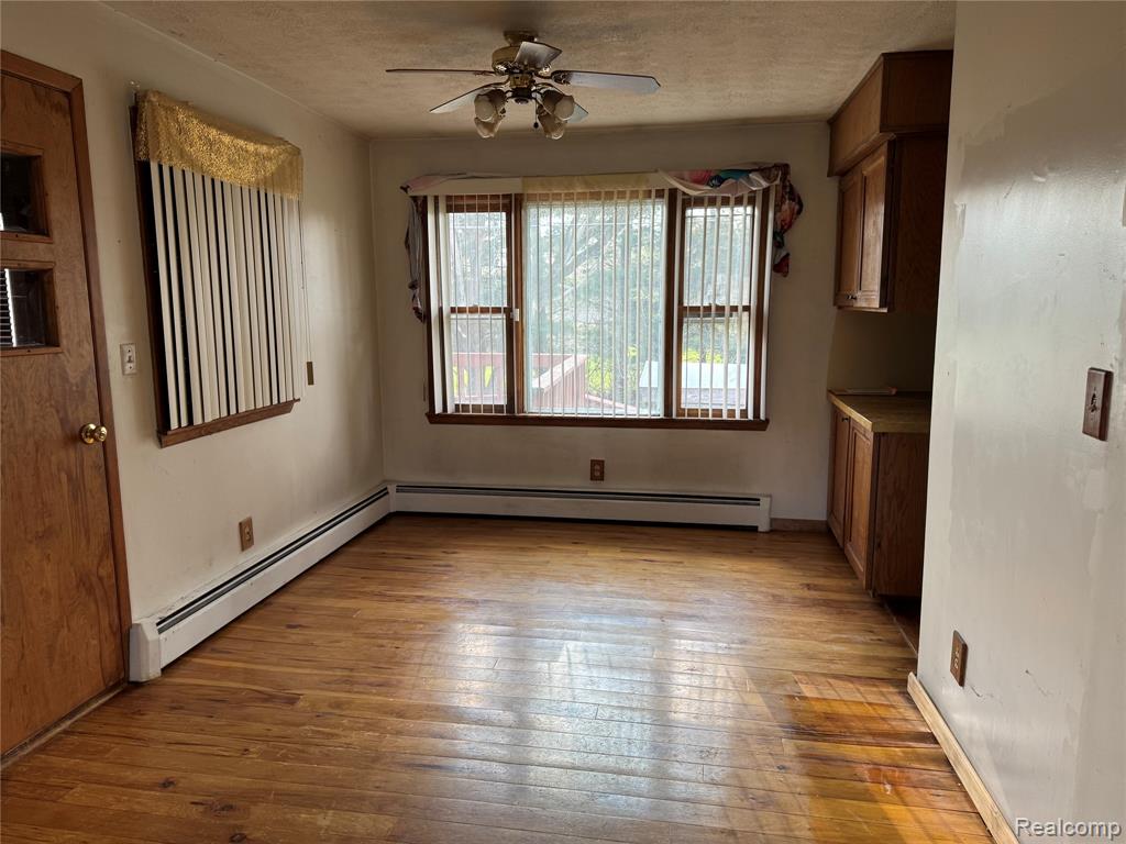 226 S Burkhart Road Property Photo 7