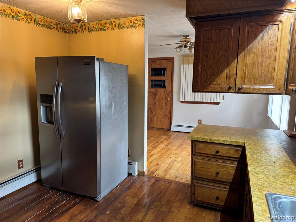 226 S Burkhart Road Property Photo 9