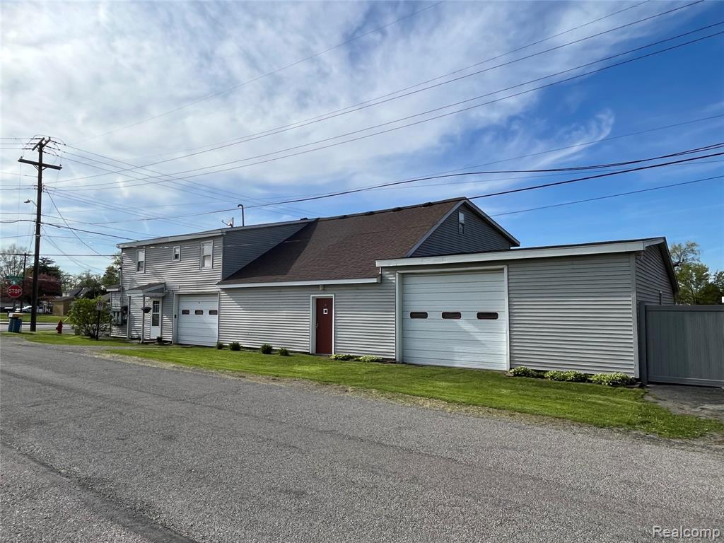 12660 Grafton Road Property Photo 2