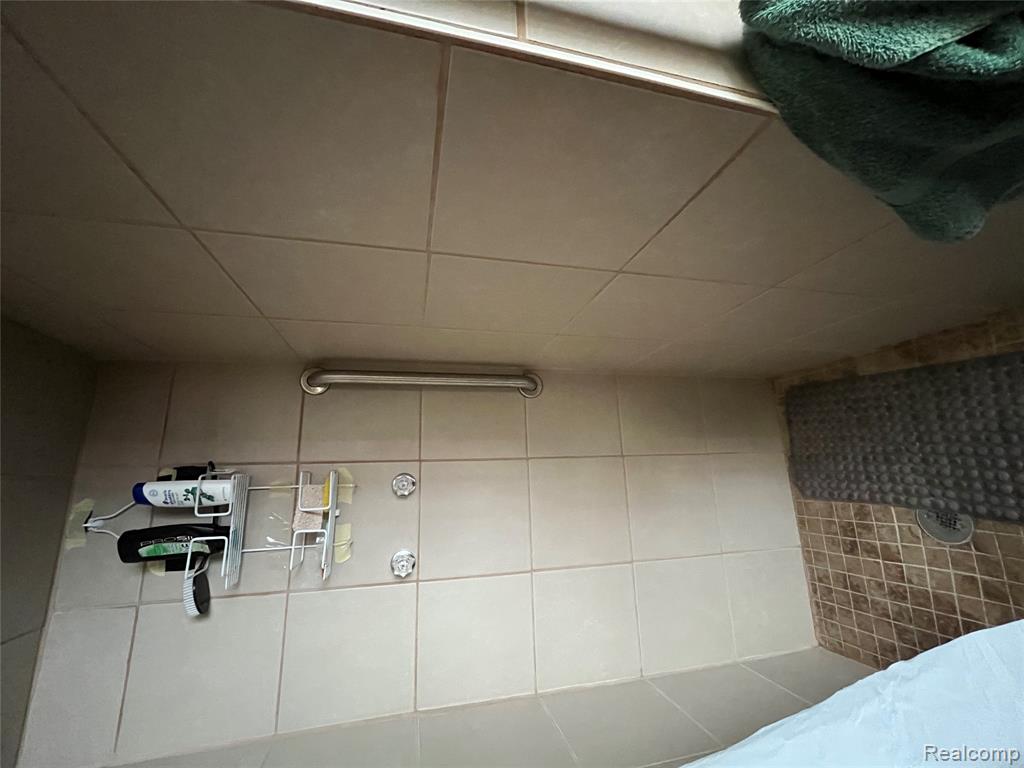 12660 Grafton Road Property Photo 21