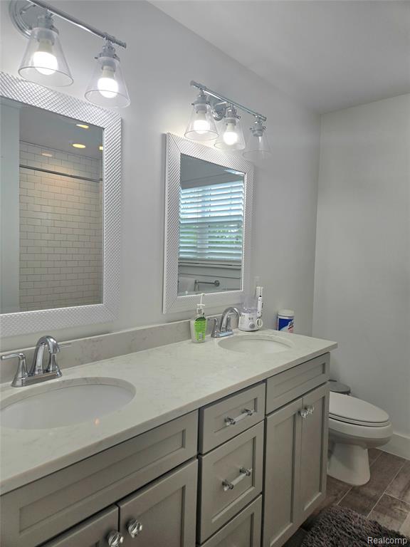 2220 Barrett Avenue Property Photo 28