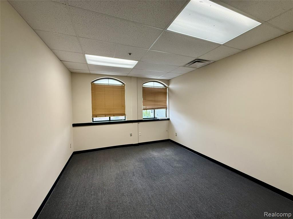 6050 Greenfield Road Property Photo 11