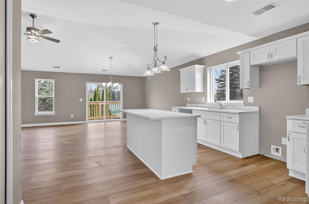 16545 Savor Lane Property Photo 14