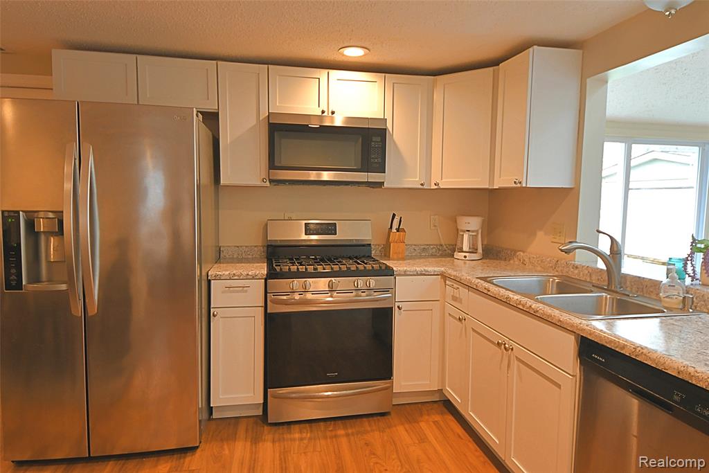 10865 Johnston Boulevard Property Photo 4