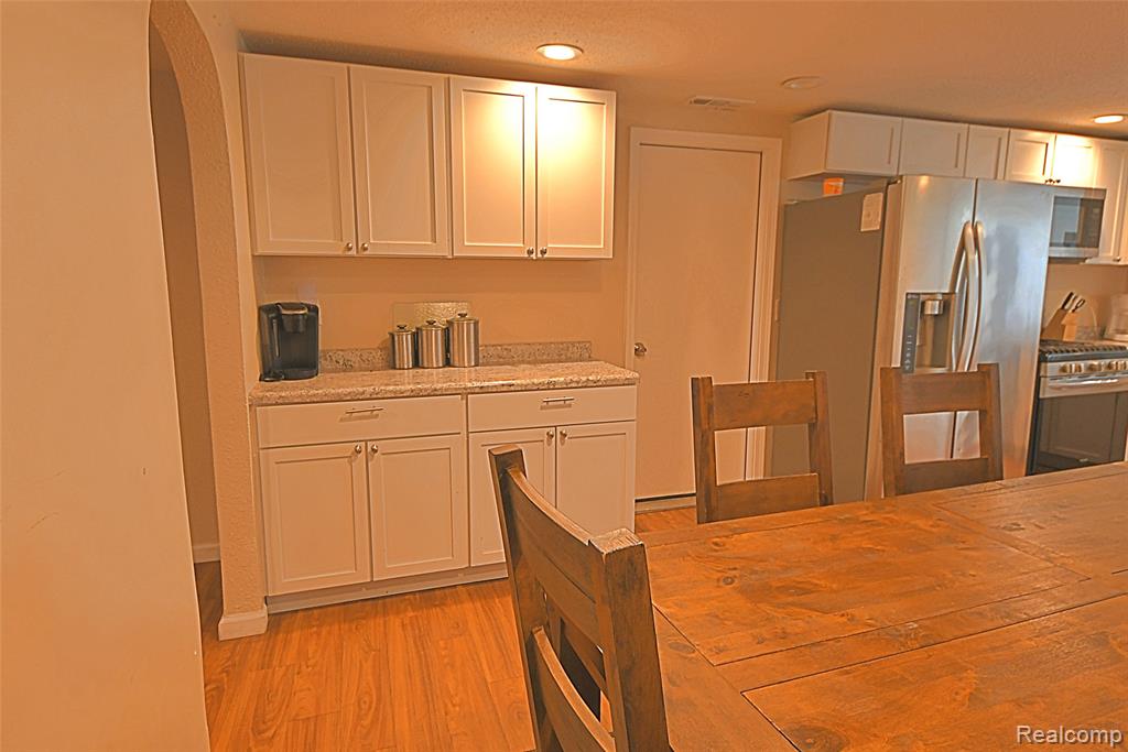 10865 Johnston Boulevard Property Photo 5