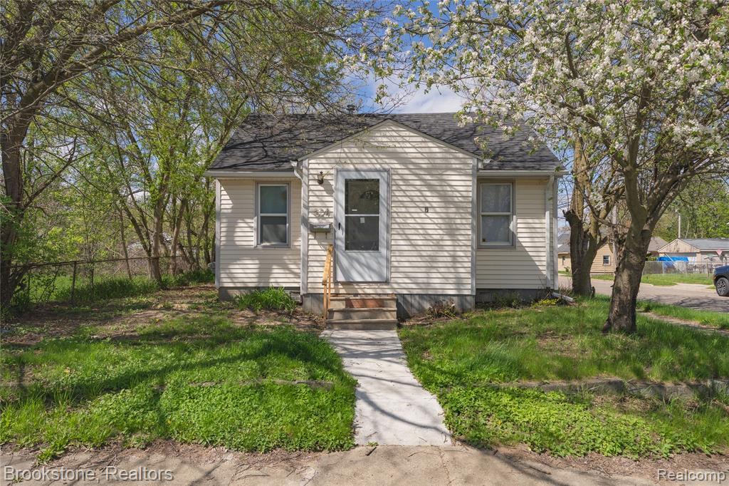 524 Luther Avenue Property Photo 1