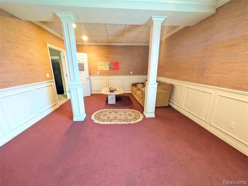 16012 Moross Road Property Photo 25