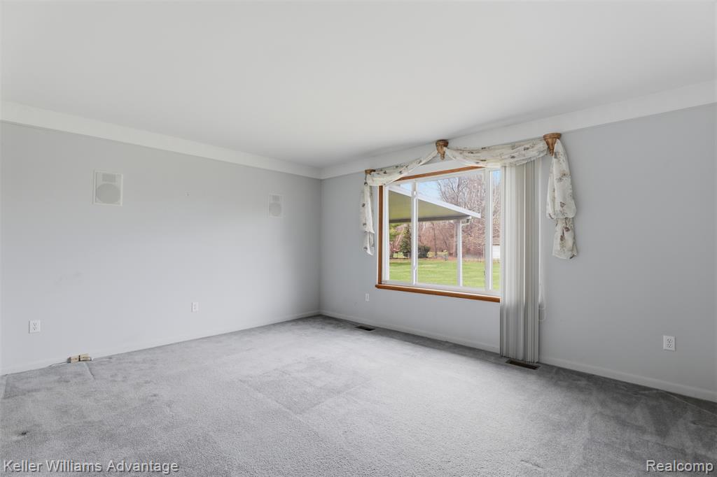 28800 Sibley Road Property Photo 24