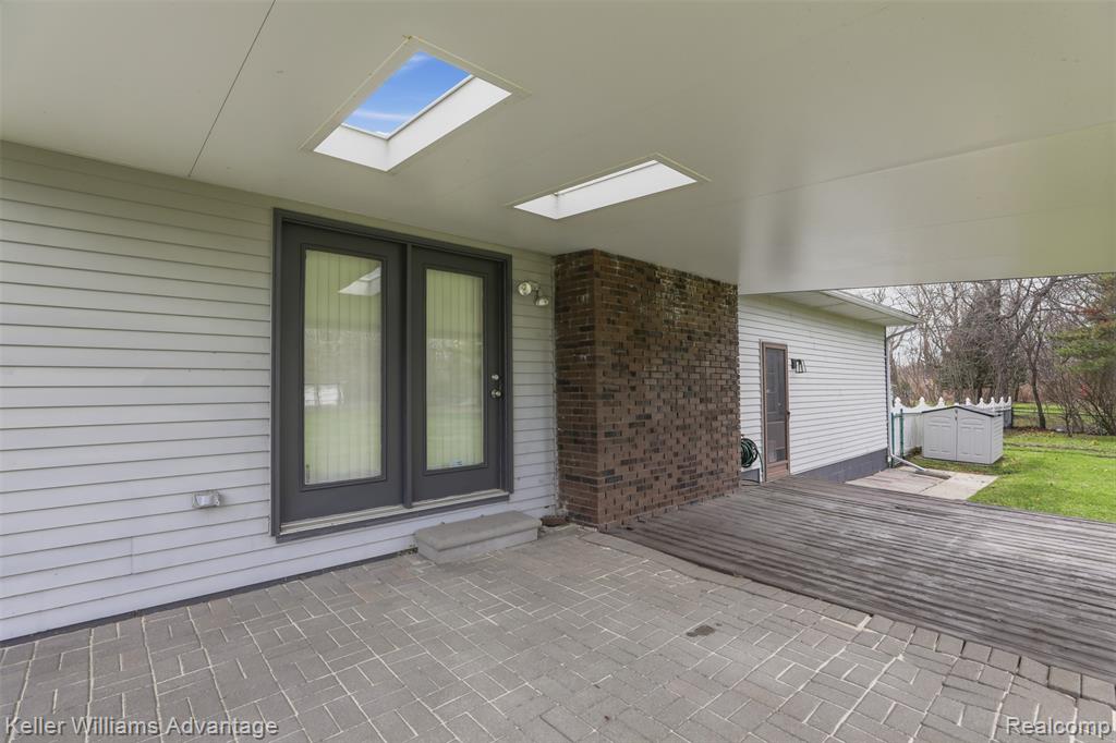 28800 Sibley Road Property Photo 45