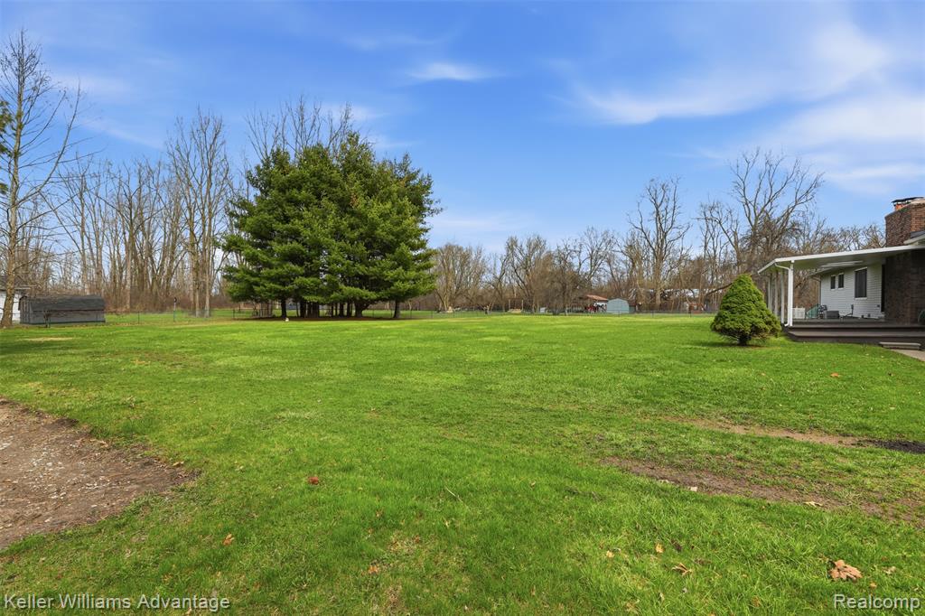 28800 Sibley Road Property Photo 46