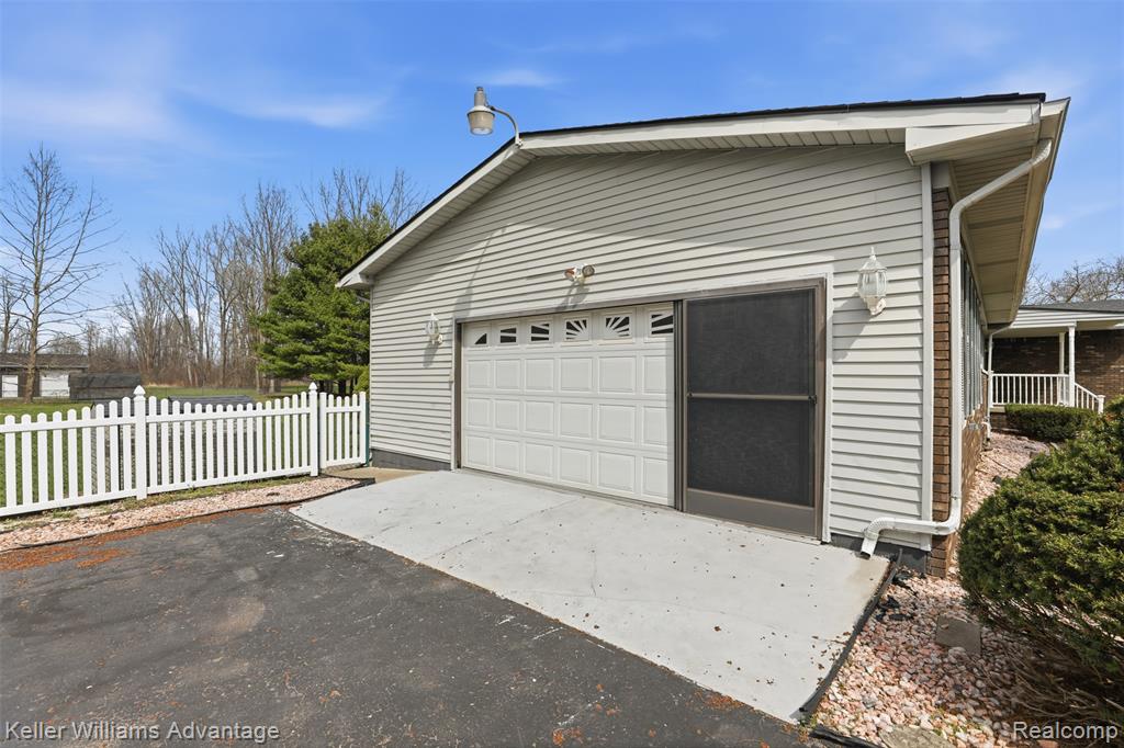 28800 Sibley Road Property Photo 53