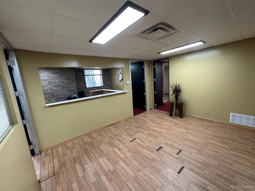 25140 Lahser Road Property Photo 4