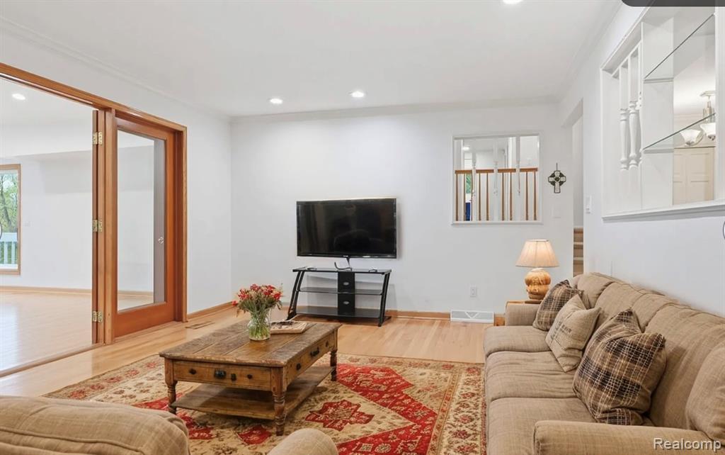 1700 Washington Road Property Photo 17
