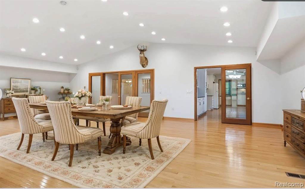 1700 Washington Road Property Photo 18