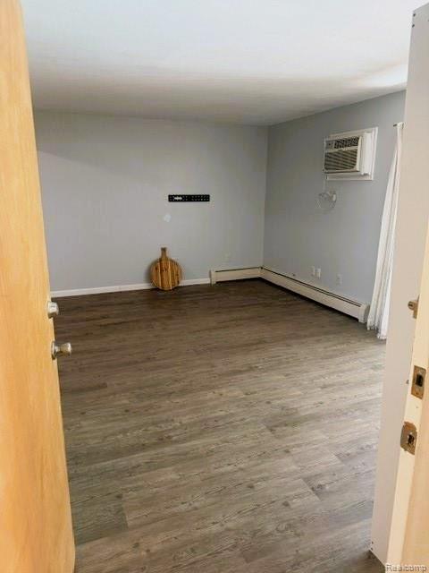 4917 Crooks Road Property Photo 23