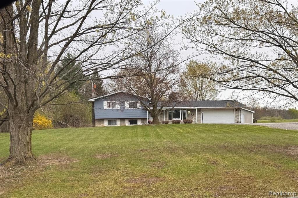 687 W Saginaw Road Property Photo 1