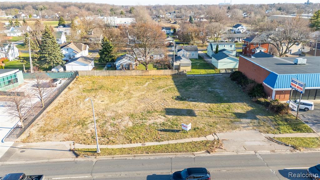 704 N Telegraph Road Property Photo 1