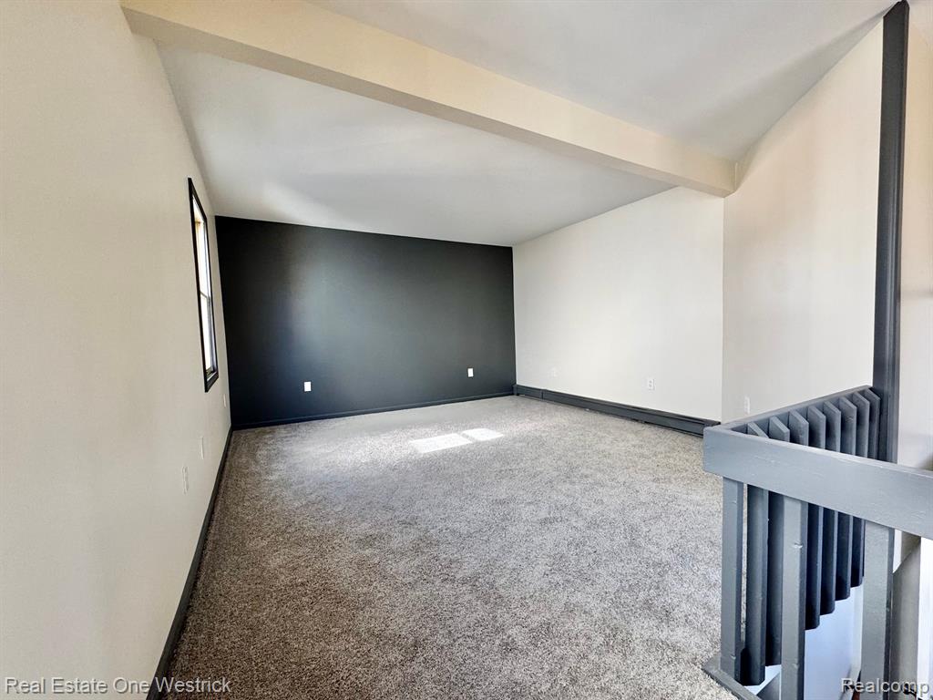 432 Edgewater Drive Property Photo 14