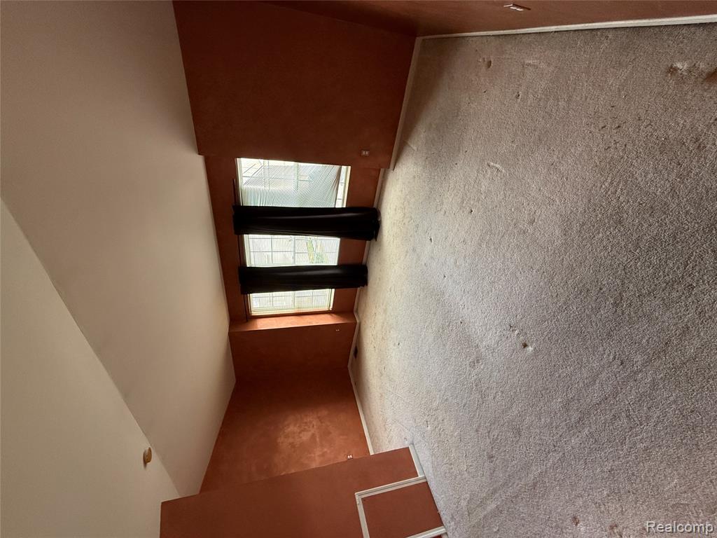 17469 Gateway Circle Property Photo 11
