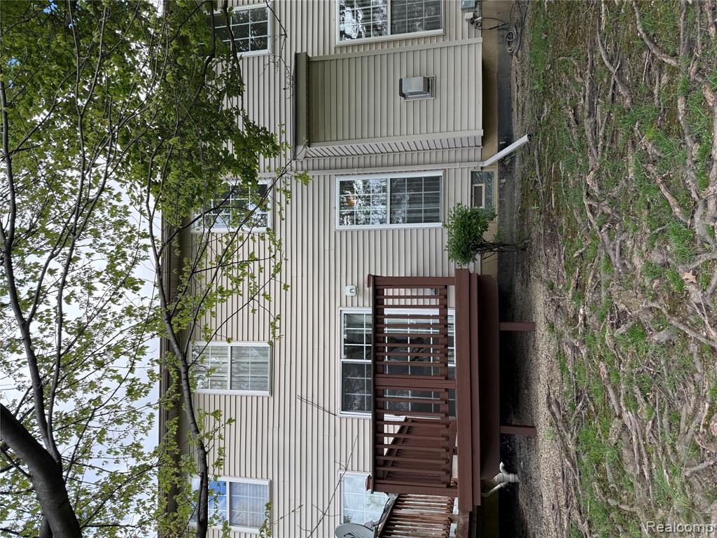 17469 Gateway Circle Property Photo 20