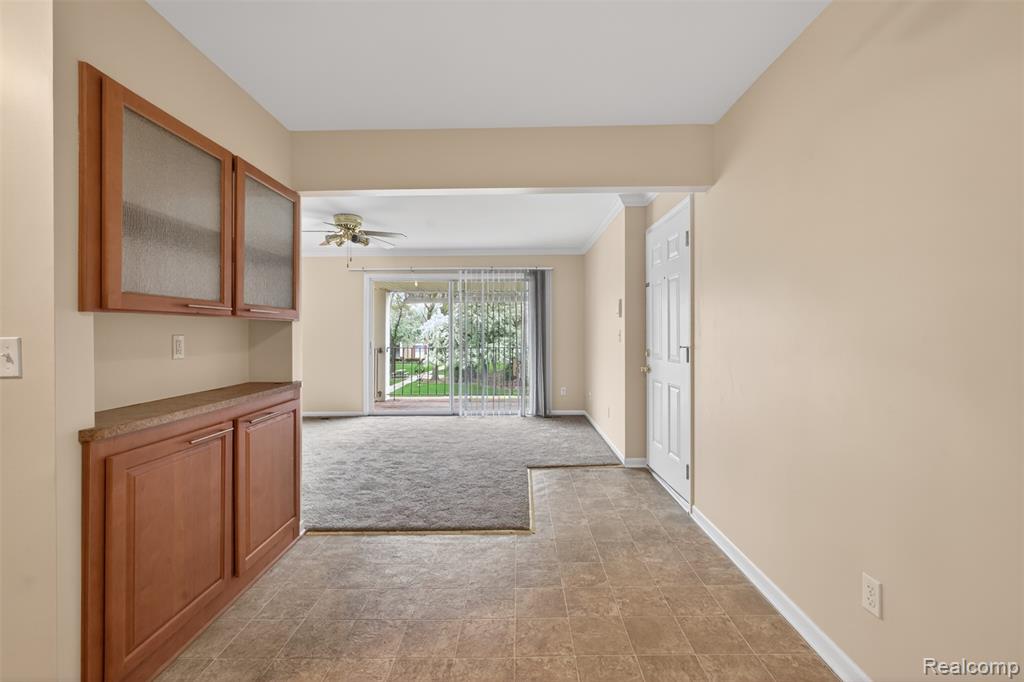 29200 Gloede Drive Property Photo 8