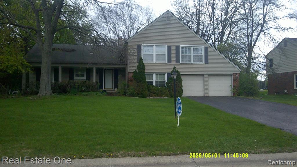 4837 Teddington Drive Property Photo 1