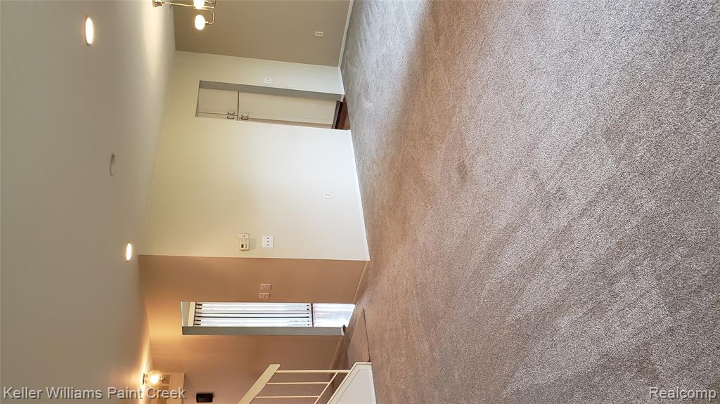 5872 Vassar Property Photo 14