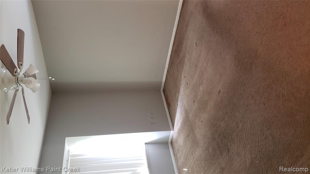 5872 Vassar Property Photo 21