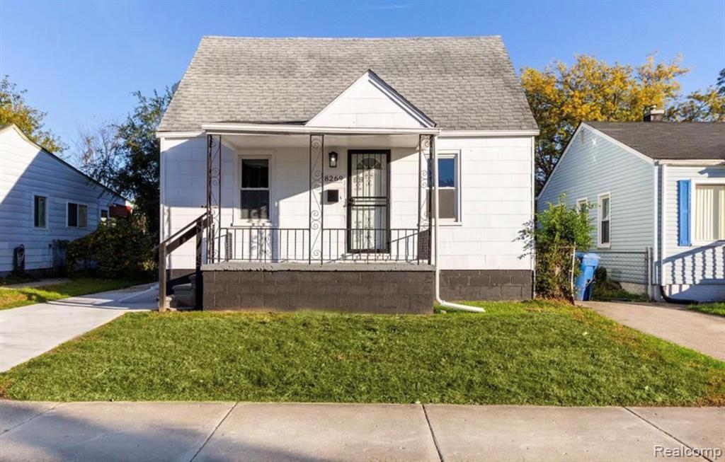 8269 Westminster Avenue Property Photo 1