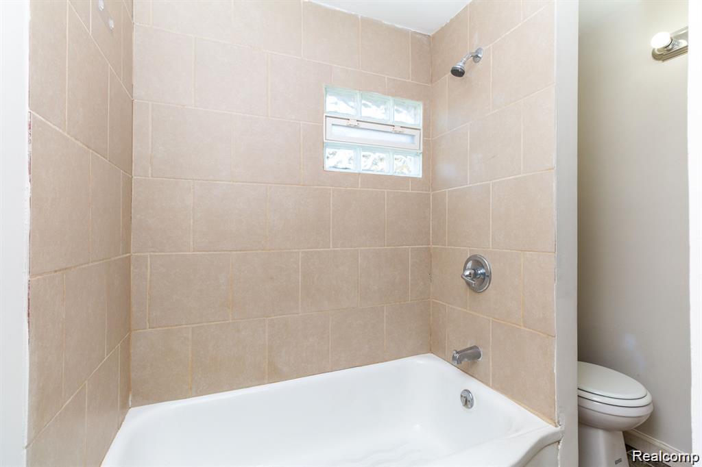 8269 Westminster Avenue Property Photo 23