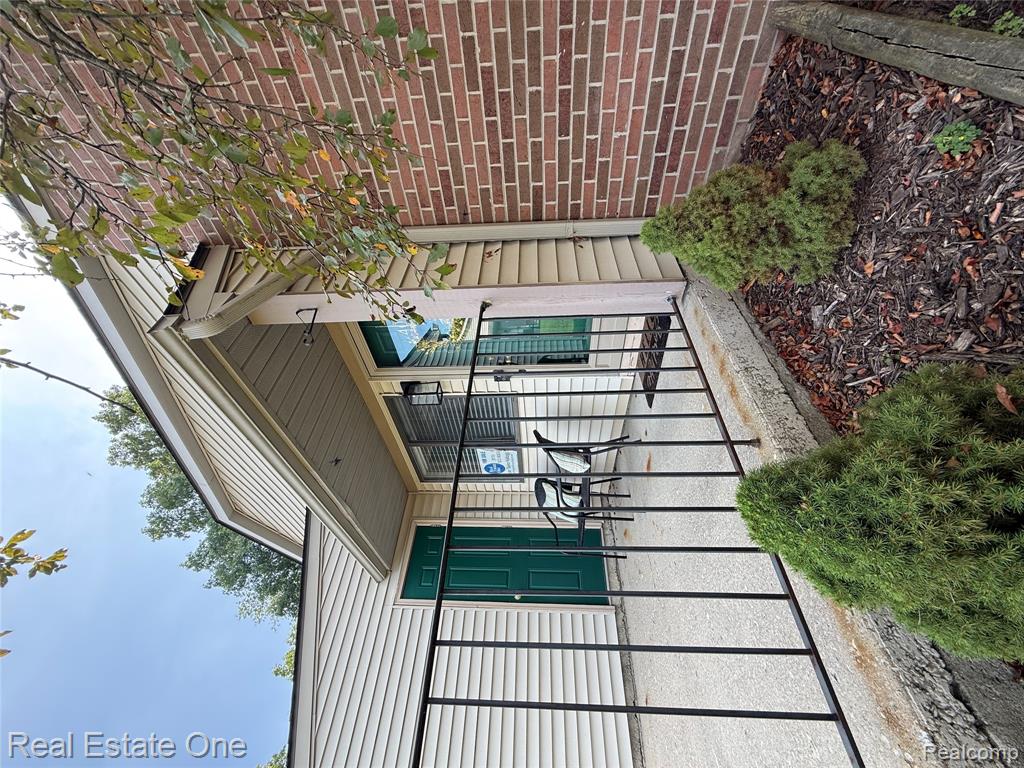 403 Water Tower Circle Property Photo 2