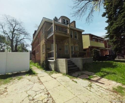 2491-2493 Calvert Avenue Property Photo 3