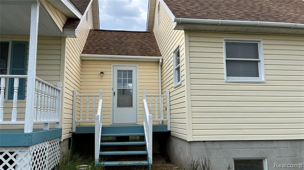 5081 Vines Road Property Photo 3