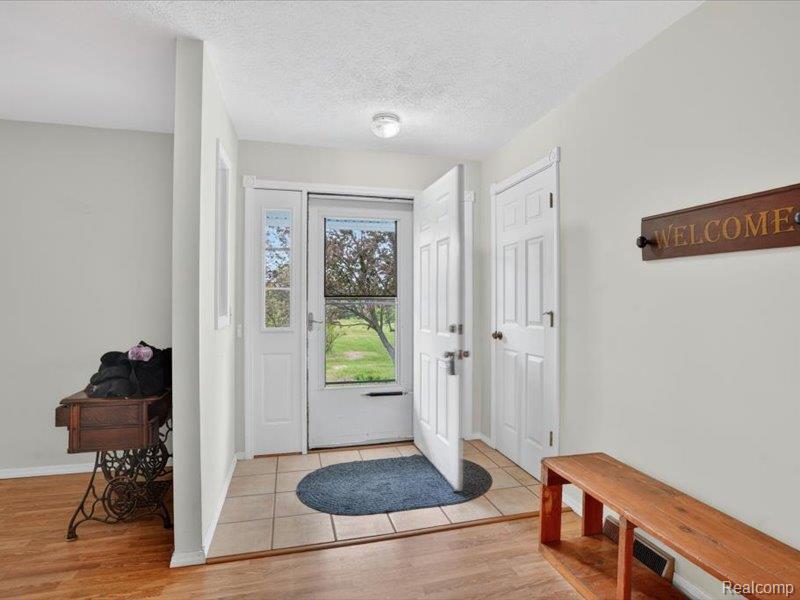 5081 Vines Road Property Photo 12