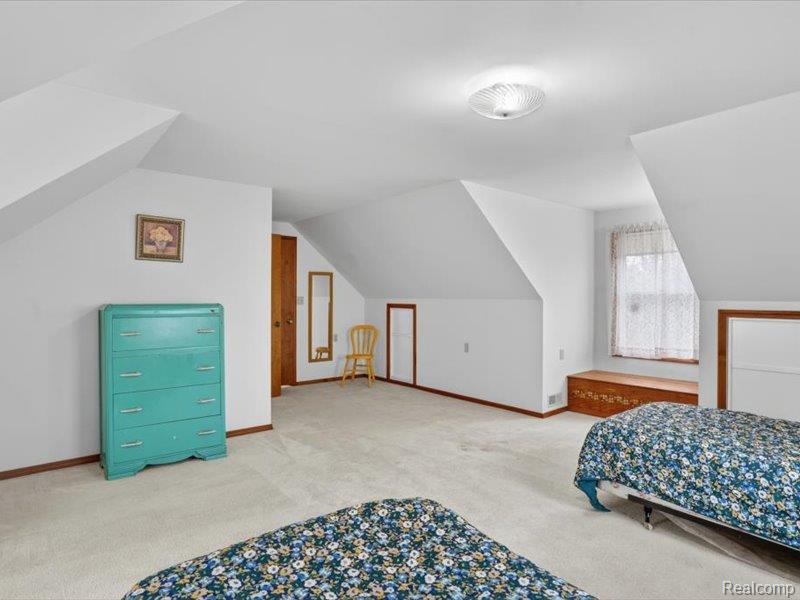 5081 Vines Road Property Photo 30